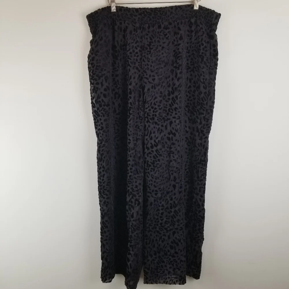 Chico's‎ Black Sheer Leopard Pants